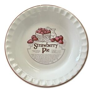 Vintage Reading China Glass Co. Strawberry Pie Bake Dish 10.5" with Recipe EUC